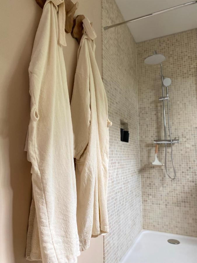 Au Chalet Maroilles Экстерьер фото